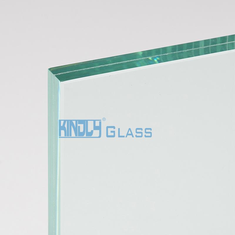 88.2 Clear Laminated Glass DE